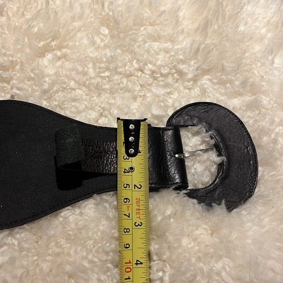 Handmade Leather Moroccan belt 28”- 31” - Picture 5 of 7